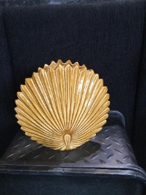 Art deco palm vase in mustard tone