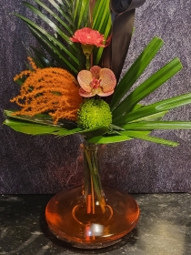 ALADDINS LAMP TROPICAL GLASS VASE DESIGN