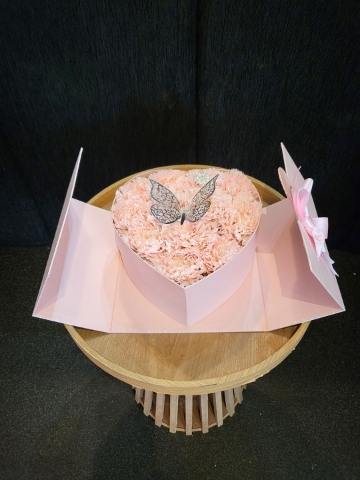 FABULOUS PINK OPENING GIFT BOX